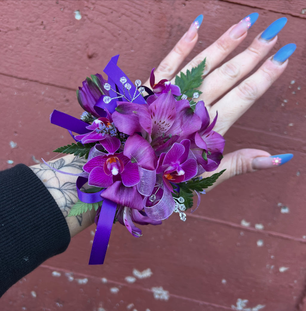 Purple orchid prom set