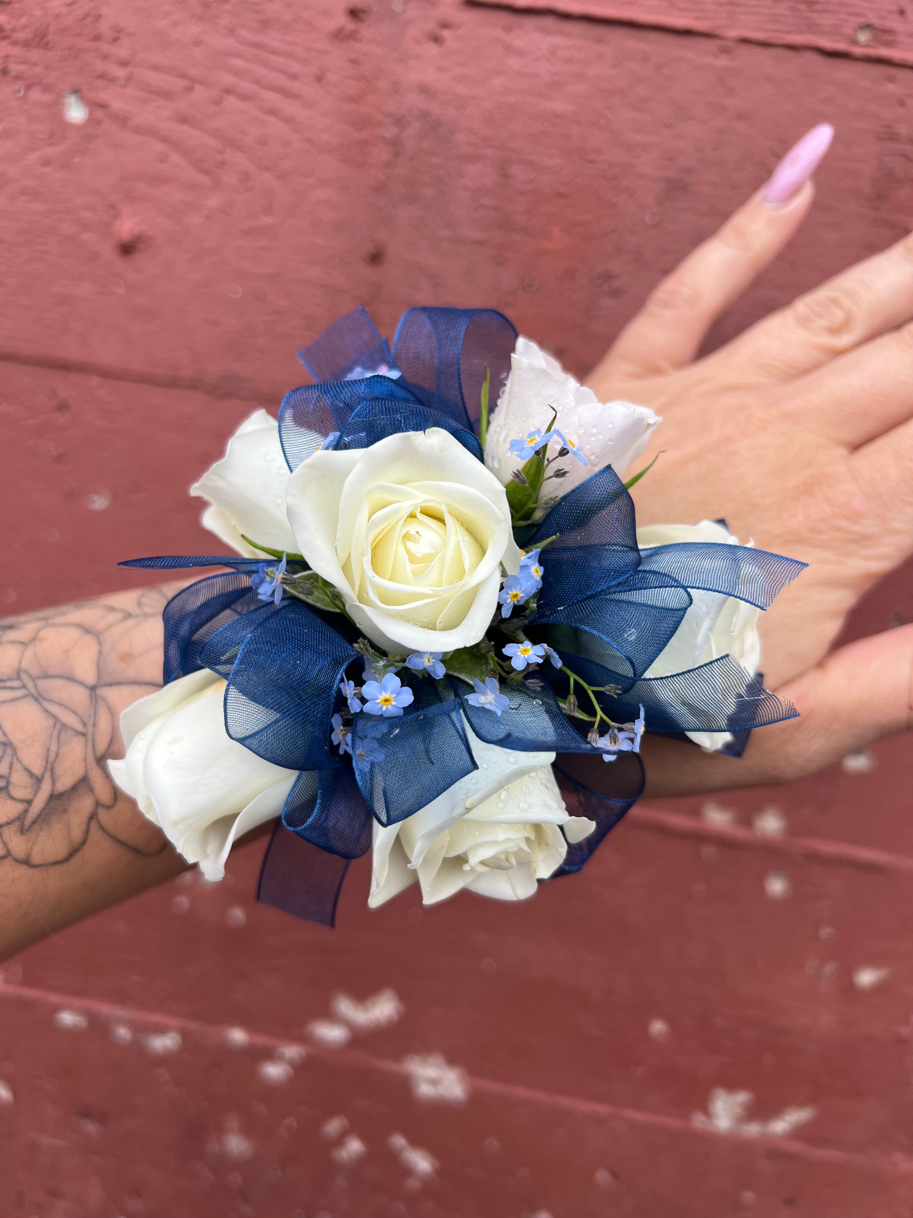 Navy Blue Prom set with diamonds