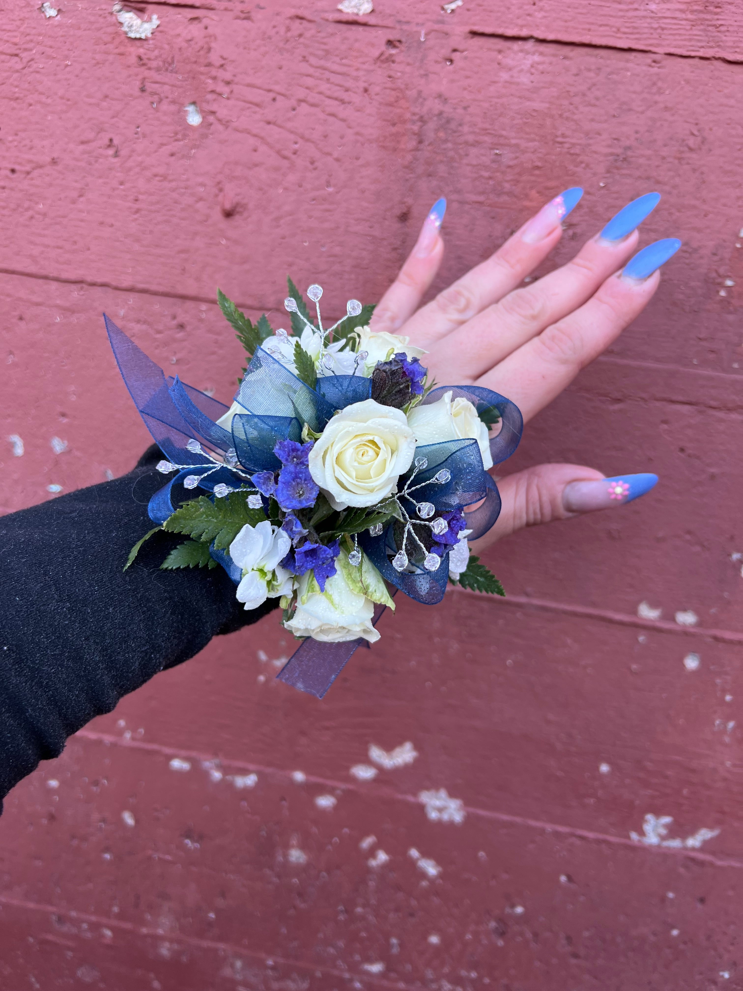 Navy Blue Prom set with diamonds